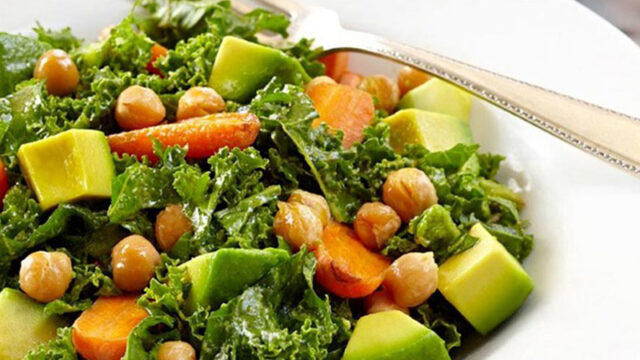 So-Nutrition-Kale-Avocado-Salad-Roasted-Carrots