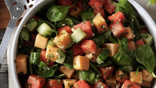 watermelon-spinach-salad